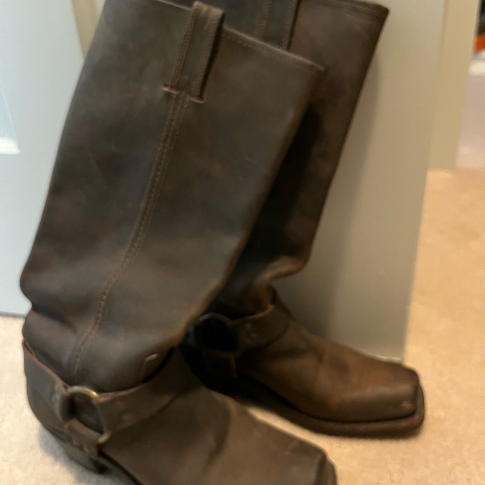 Frye Leather Boots- women’s size 8